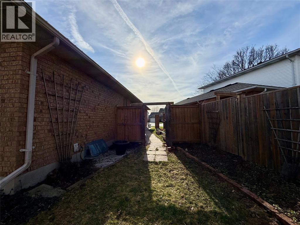 362 Manor Court, St Clair, Ontario  N0N 1G0 - Photo 41 - 26007036