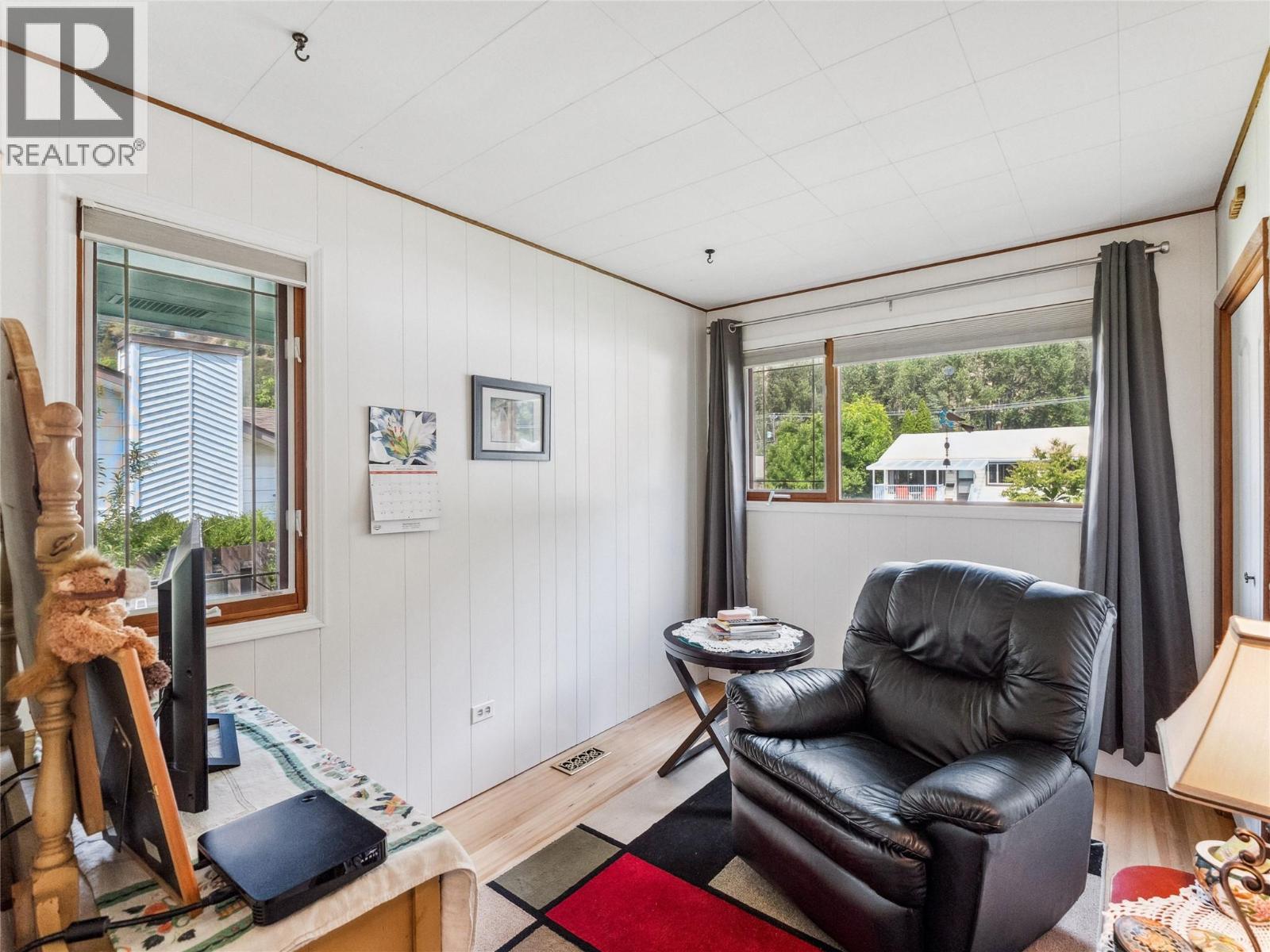 1150 Marianna Crescent, Trail, British Columbia V1R 1E1 - Photo 16 - 10381730