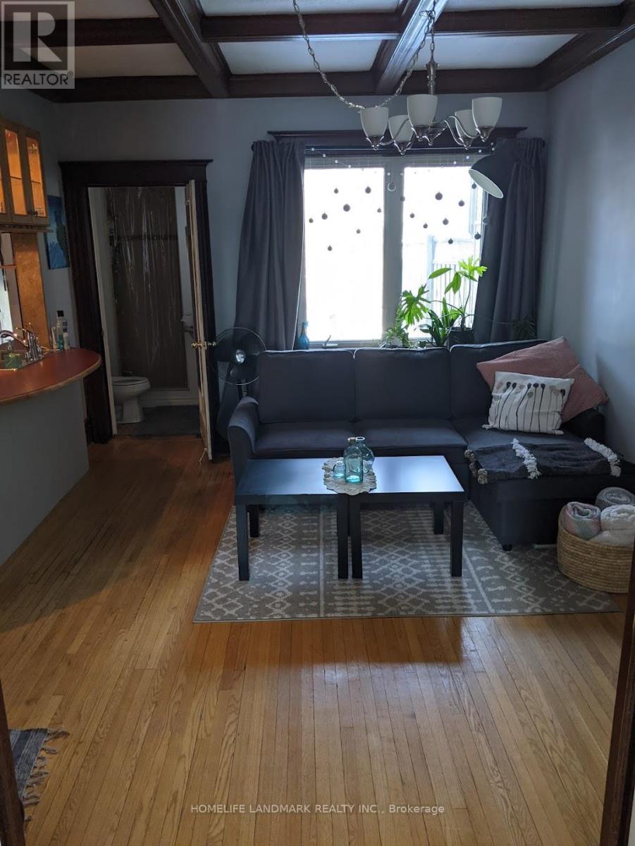 1492 King Street W, Toronto, Ontario  M6K 1J3 - Photo 3 - W12956488