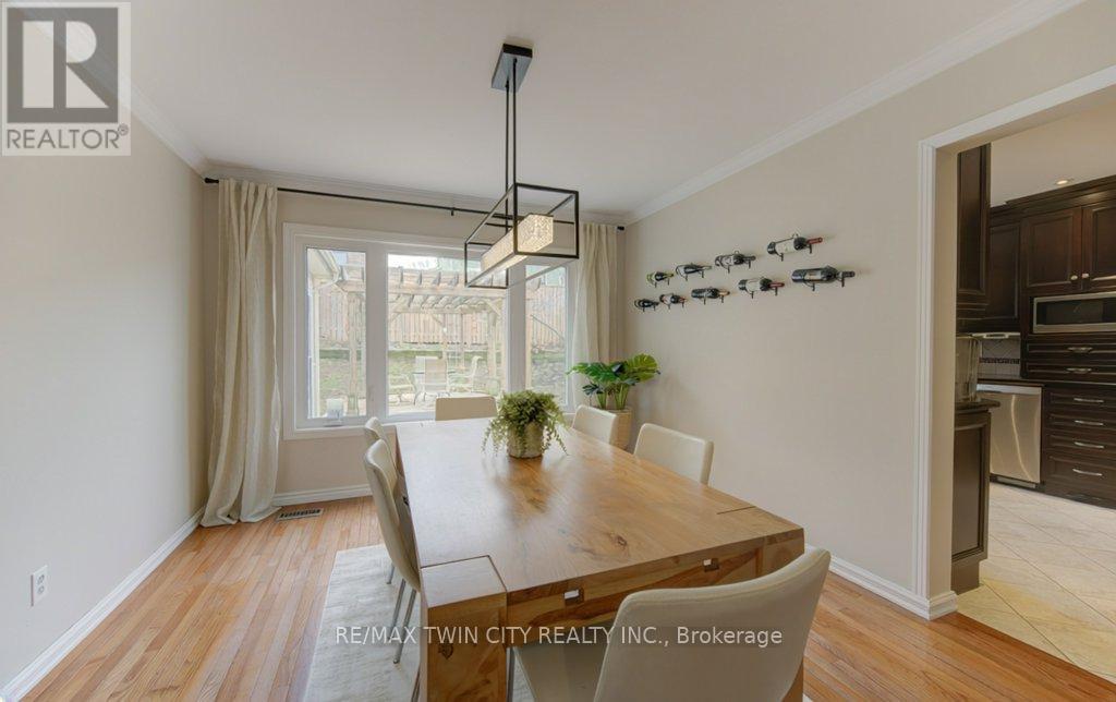 15 Deerwood Crescent, Kitchener, Ontario  N2N 1R4 - Photo 10 - X12956504