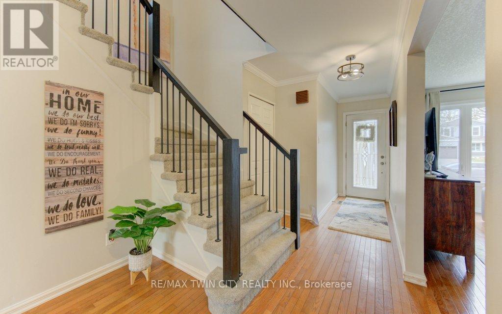 15 Deerwood Crescent, Kitchener, Ontario  N2N 1R4 - Photo 3 - X12956504