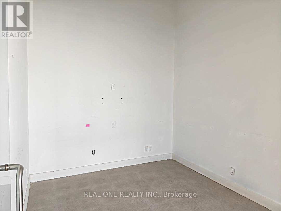 1 & 2 - 120 Mulock Drive, Newmarket, Ontario  L3Y 7C5 - Photo 15 - N12946912