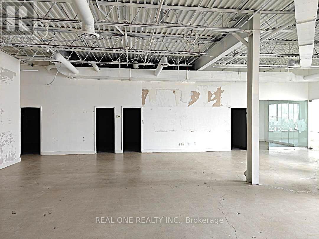 1 & 2 - 120 Mulock Drive, Newmarket, Ontario  L3Y 7C5 - Photo 7 - N12946912