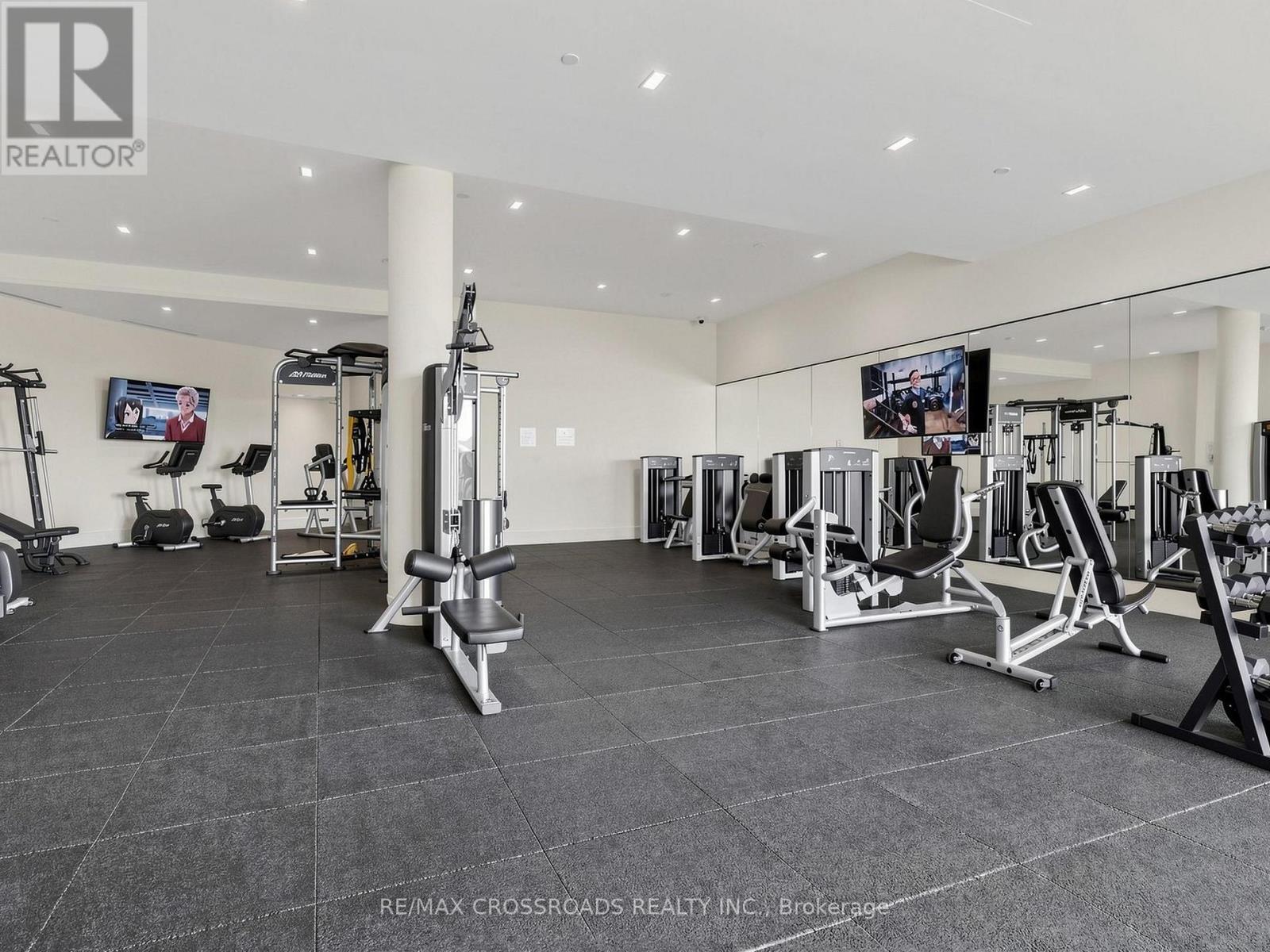 1710 - 38 Water Walk Drive, Markham, Ontario  L3R 6M8 - Photo 42 - N12956054