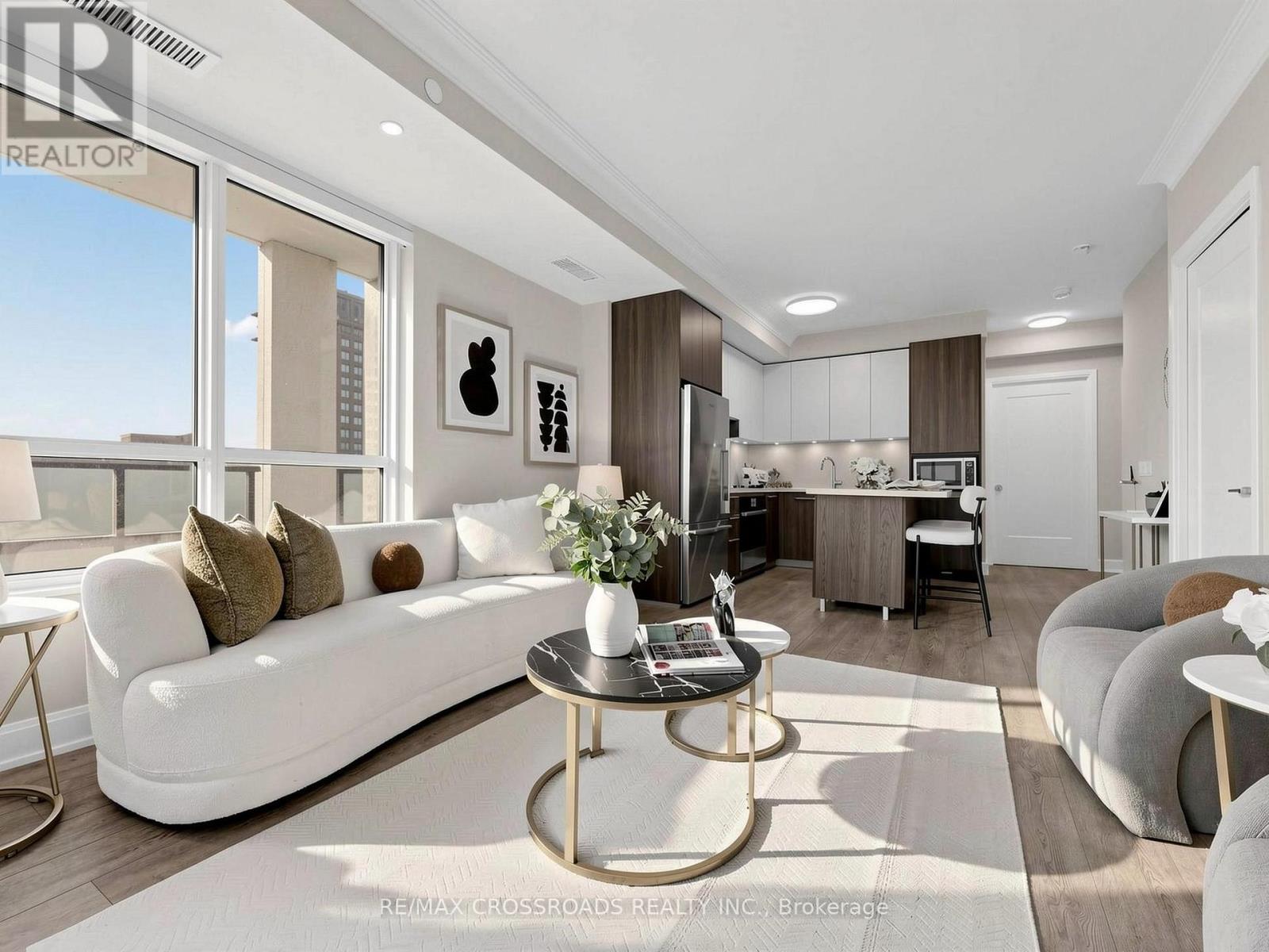 1710 - 38 Water Walk Drive, Markham, Ontario  L3R 6M8 - Photo 9 - N12956054