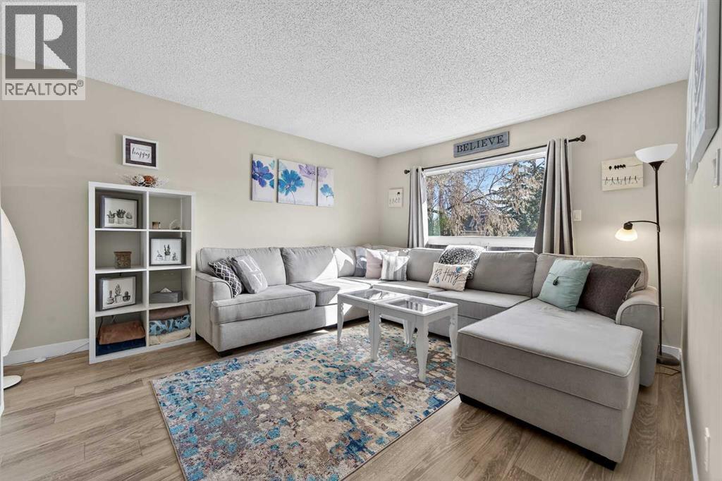 112 Iroquois Crescent W, Lethbridge, Alberta  T1K 5J4 - Photo 8 - A2287594