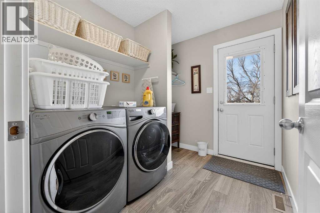 112 Iroquois Crescent W, Lethbridge, Alberta  T1K 5J4 - Photo 15 - A2287594