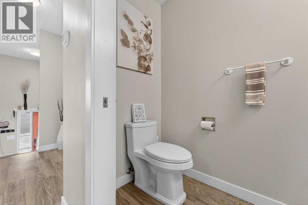 112 Iroquois Crescent W, Lethbridge, Alberta  T1K 5J4 - Photo 18 - A2287594