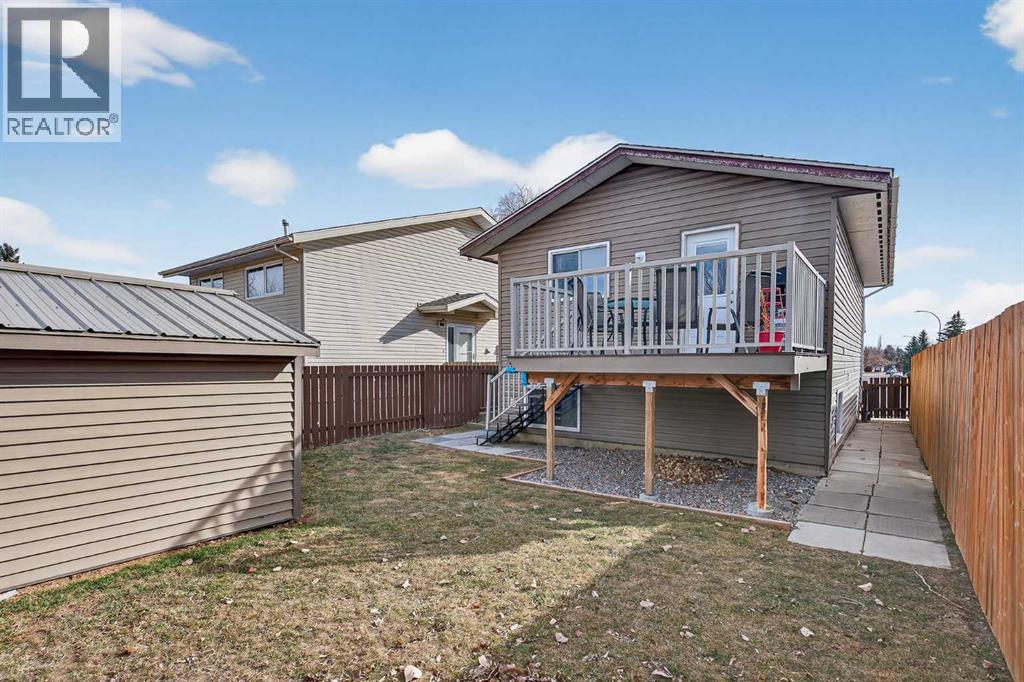 112 Iroquois Crescent W, Lethbridge, Alberta  T1K 5J4 - Photo 32 - A2287594