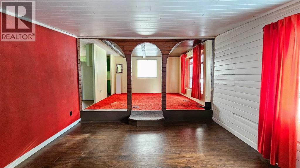 207 4 Street Nw, Sundre, Alberta  T0M 1X0 - Photo 21 - A2285141