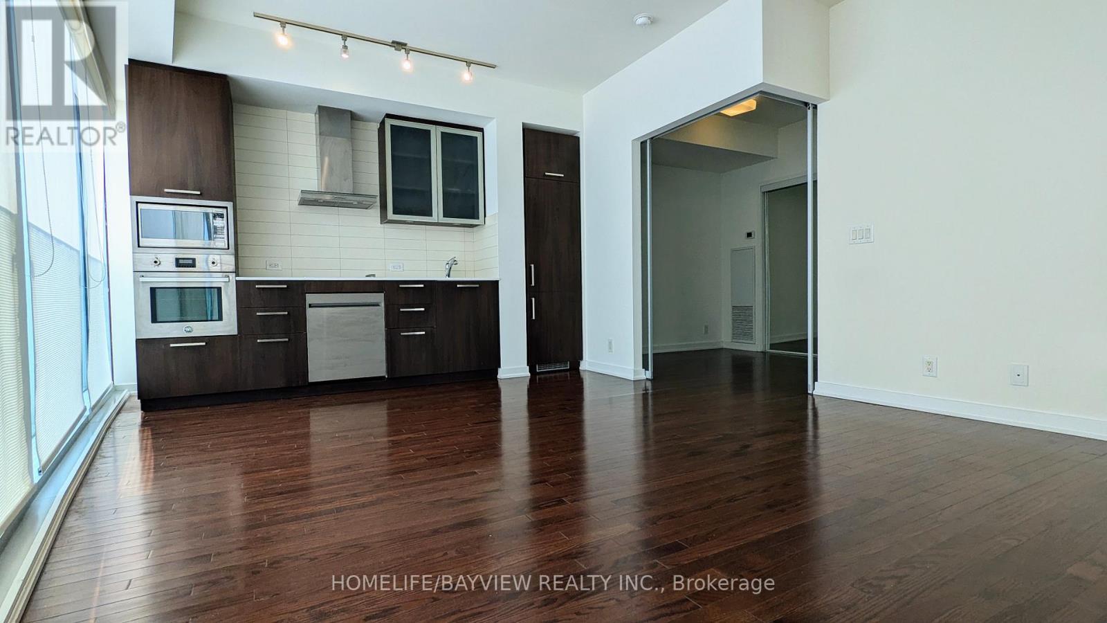 3306 - 14 York Street, Toronto, Ontario  M5J 0B1 - Photo 5 - C12956466