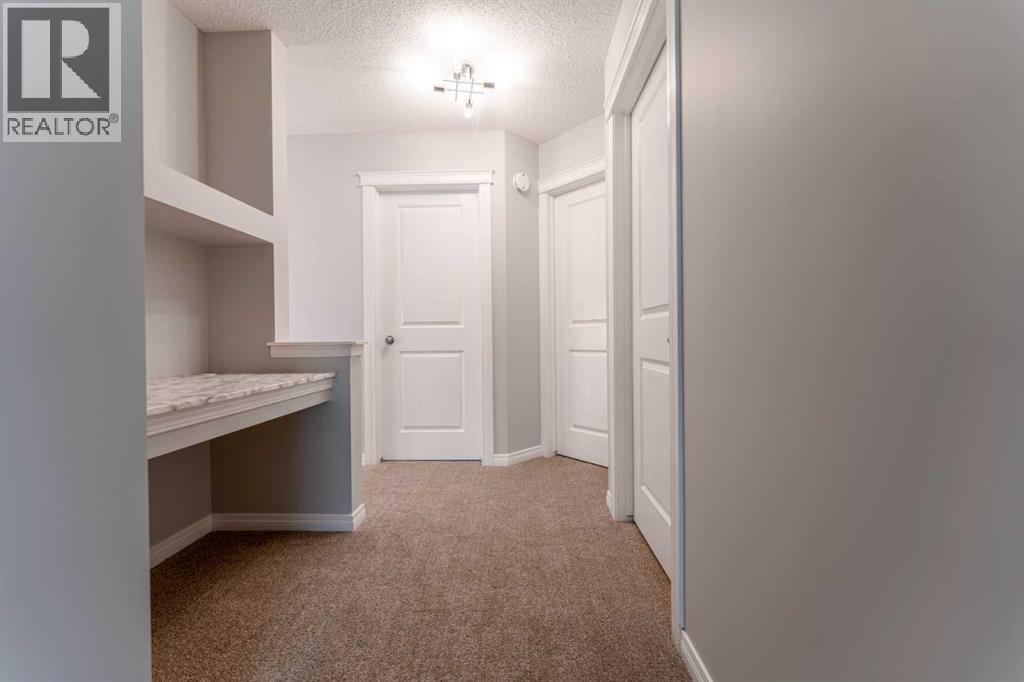10 Everglen Crescent SW, Calgary, Alberta  T2Y 0G4 - Photo 41 - A2284805
