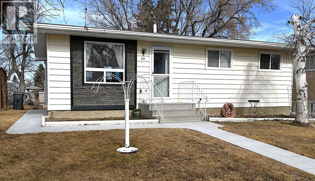 326 3 Avenue, Bassano, Alberta  T0J 0B0 - Photo 1 - A2294240
