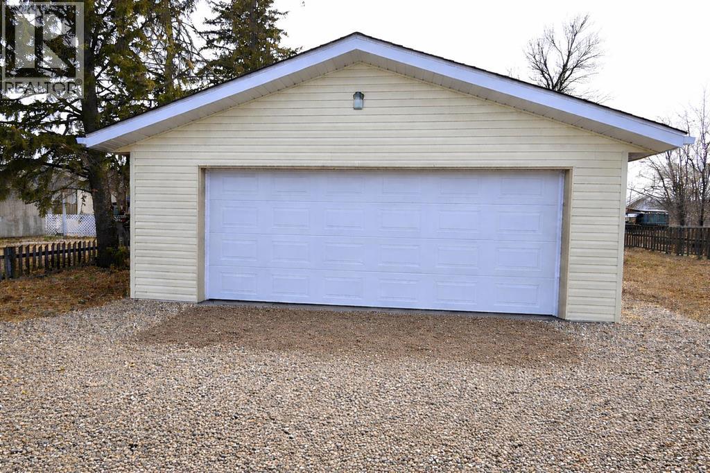 326 3 Avenue, Bassano, Alberta  T0J 0B0 - Photo 34 - A2294240