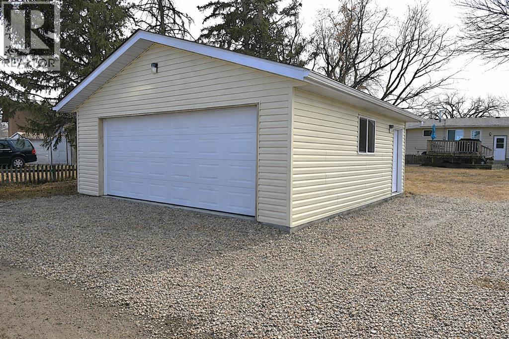 326 3 Avenue, Bassano, Alberta  T0J 0B0 - Photo 33 - A2294240