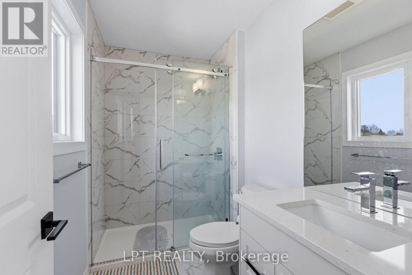 163 Mcleod Street, North Middlesex, Ontario  N0M 2K0 - Photo 31 - X12956514