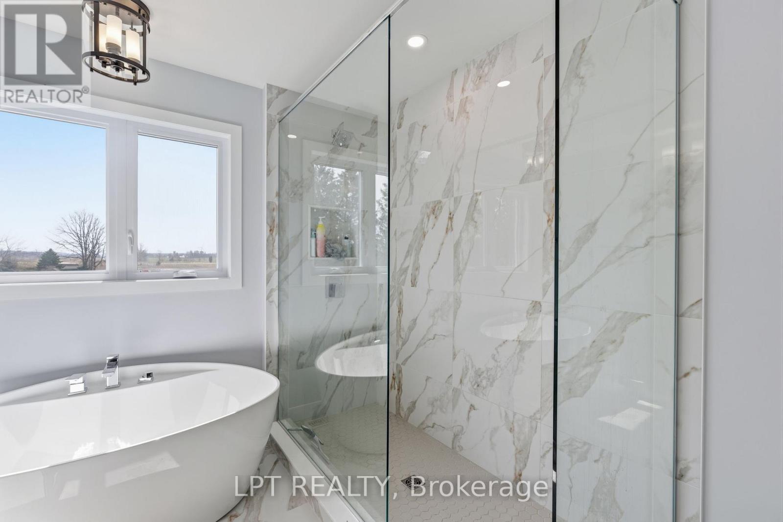 163 Mcleod Street, North Middlesex, Ontario  N0M 2K0 - Photo 37 - X12956514