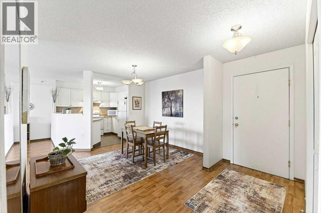 417, 3000 Somervale Court SW, Calgary, Alberta  T2Y 4J2 - Photo 5 - A2298027