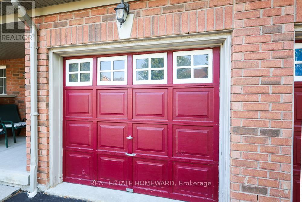 29 BEER CRESCENT, Ajax, Ontario