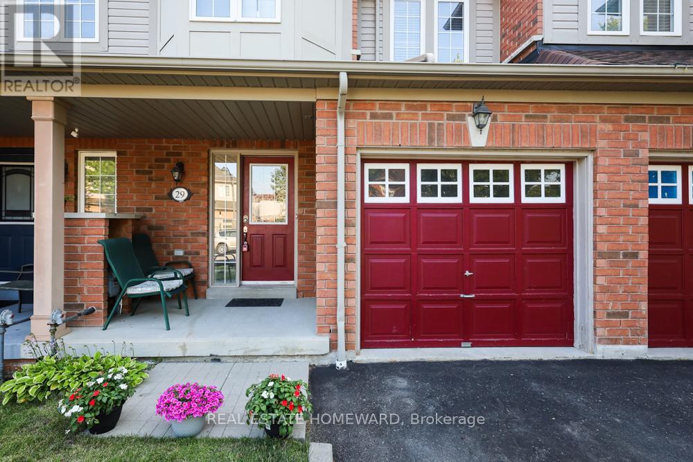 29 Beer Crescent, Ajax, Ontario  L1S 0A4 - Photo 4 - E12956520