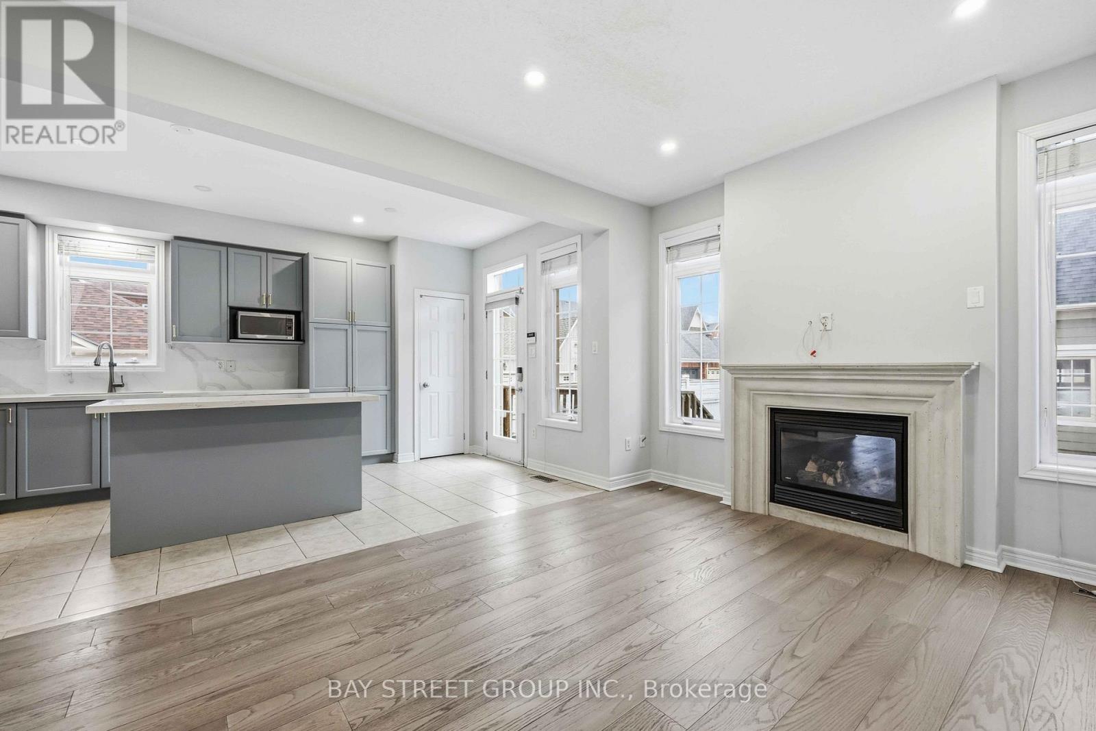 5 Tottenham Court, Markham, Ontario  L6B 1H5 - Photo 12 - N12956506