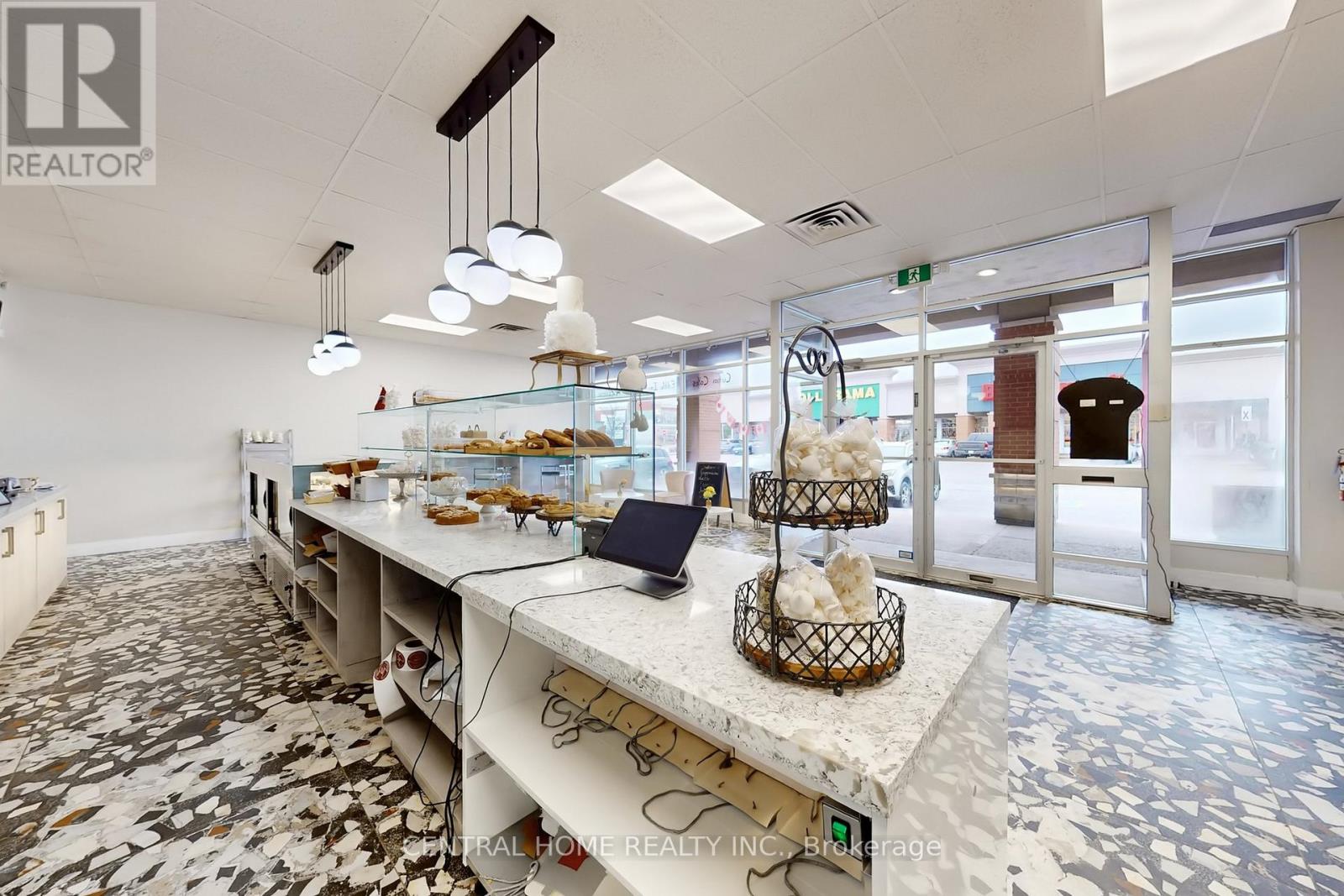 104 - 14800 Yonge Street, Aurora, Ontario  L4G 1N3 - Photo 16 - N12956526