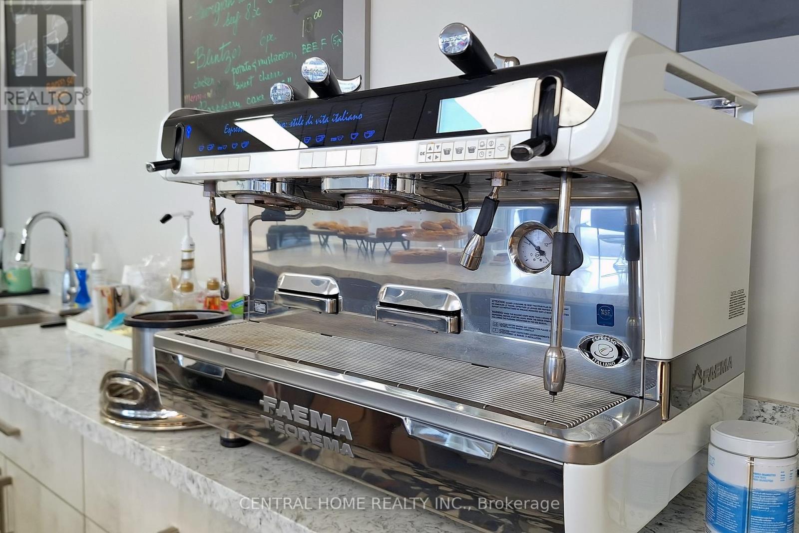 104 - 14800 Yonge Street, Aurora, Ontario  L4G 1N3 - Photo 22 - N12956526