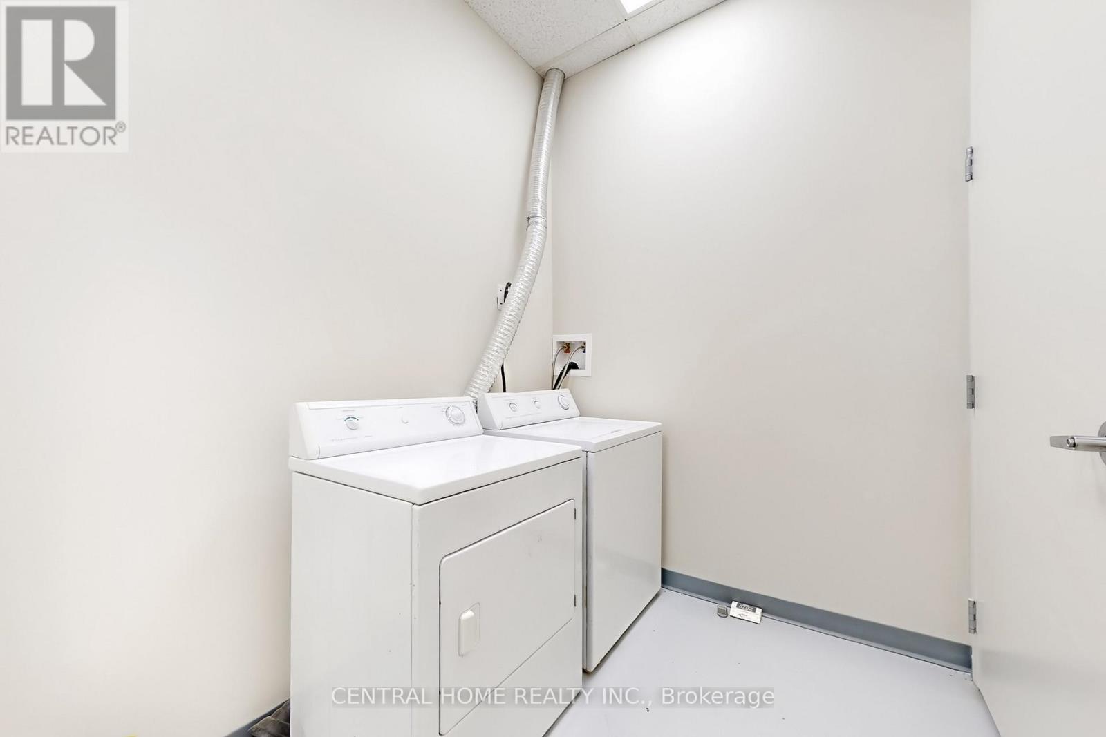 104 - 14800 Yonge Street, Aurora, Ontario  L4G 1N3 - Photo 32 - N12956526