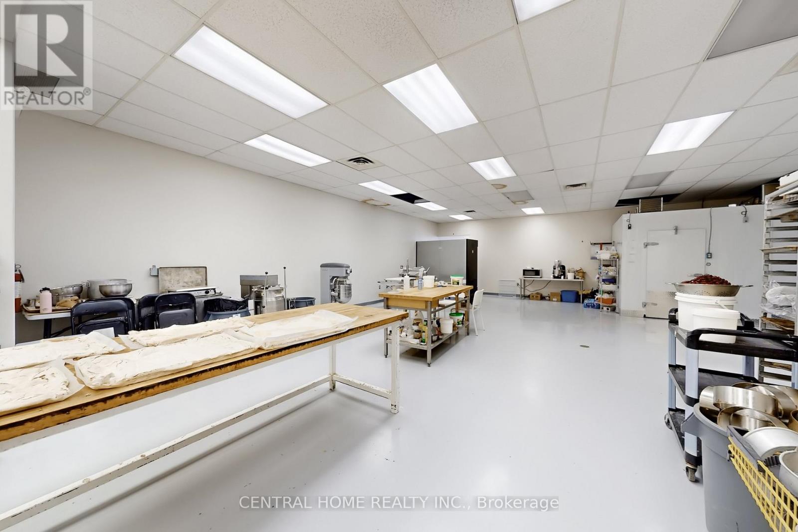 104 - 14800 Yonge Street, Aurora, Ontario  L4G 1N3 - Photo 34 - N12956526