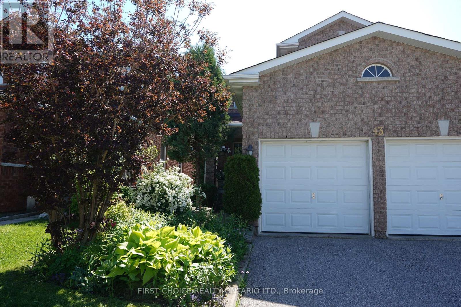 43 Buchanan Drive, New Tecumseth, Ontario  L9R 0A2 - Photo 5 - N12933958