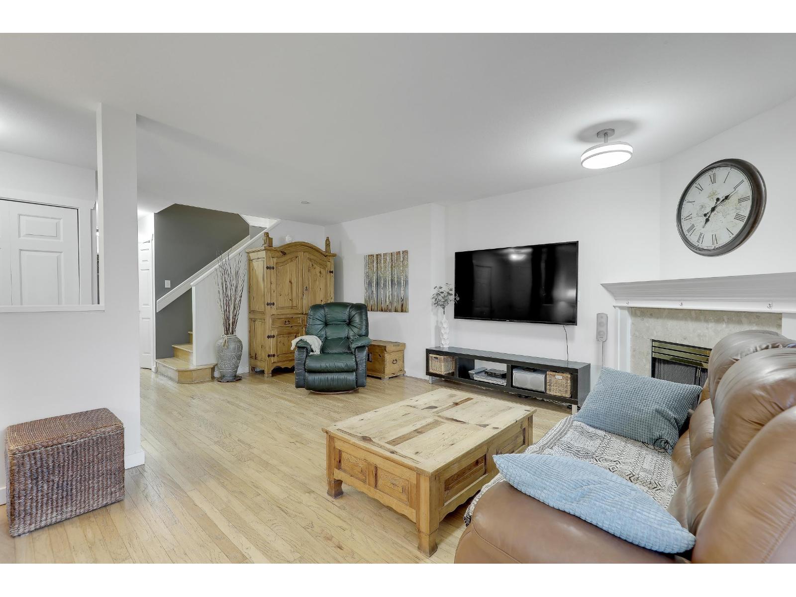 56 10038 155 Street, Surrey, British Columbia  V3R 0S2 - Photo 5 - R3106665