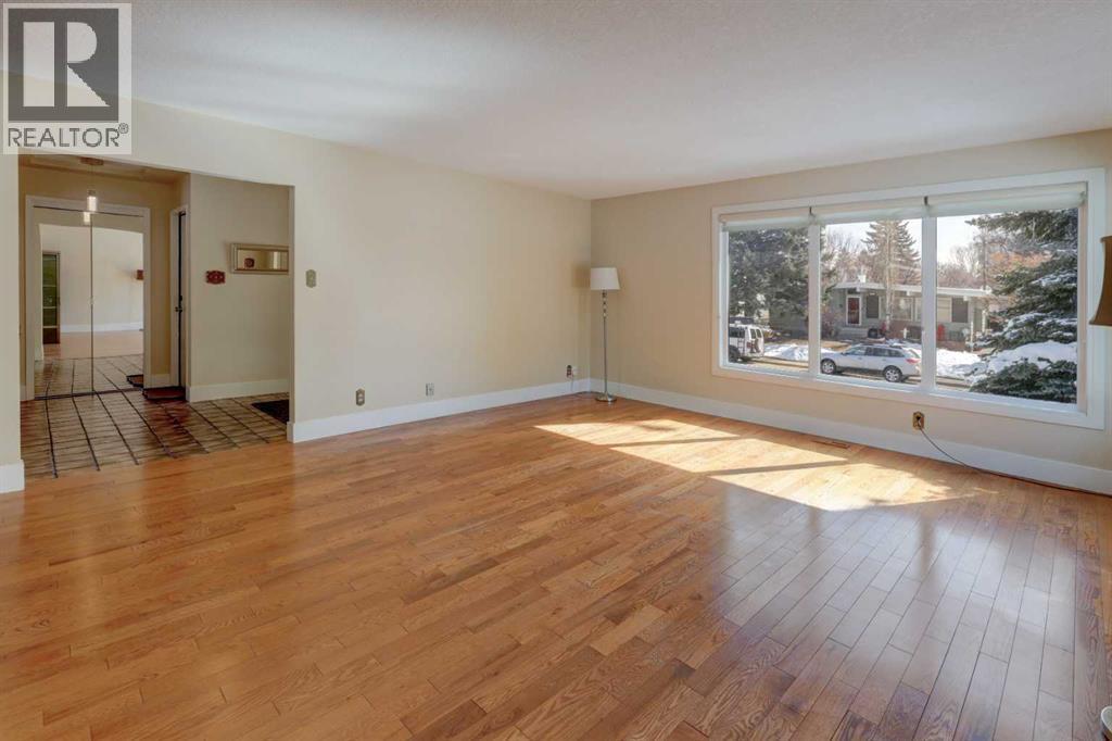 3303 Copithorne Road Nw, Calgary, Alberta T2L 0L2 - Photo 8 - A2298135