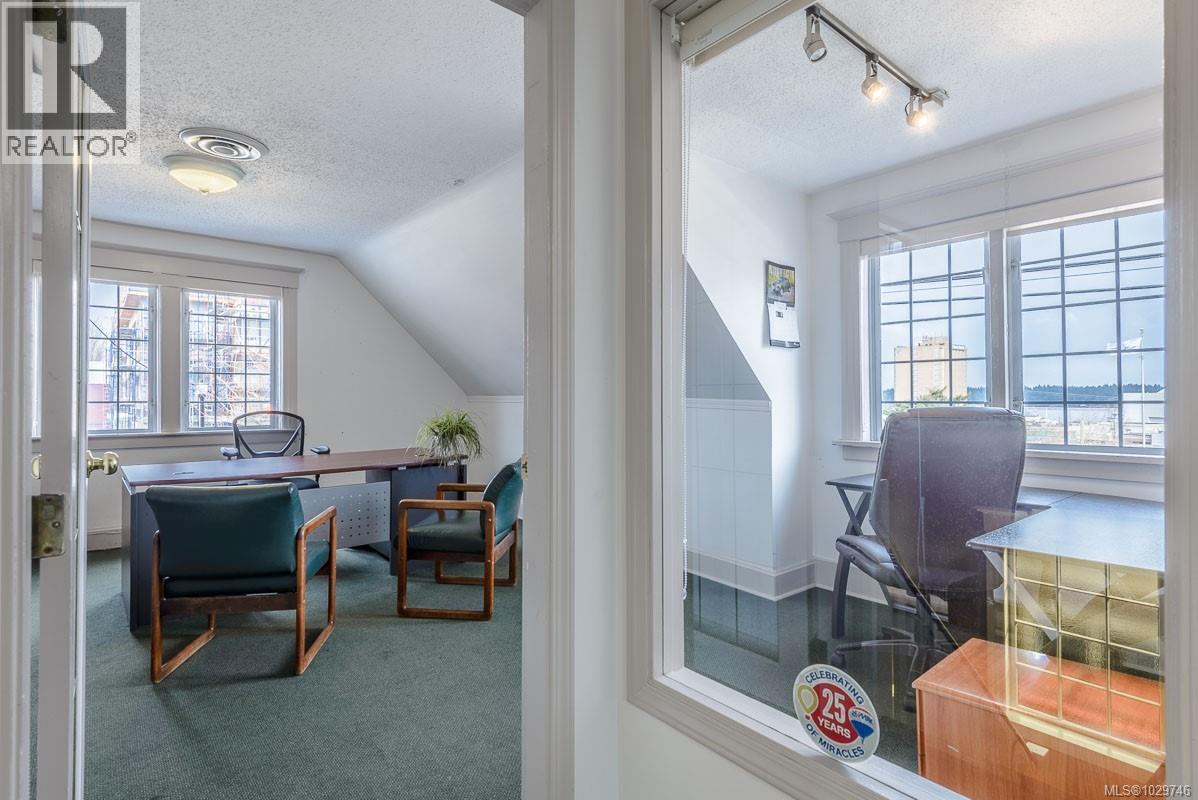 301 Franklyn St, Nanaimo, British Columbia  V9R 2X5 - Photo 14 - 1029746