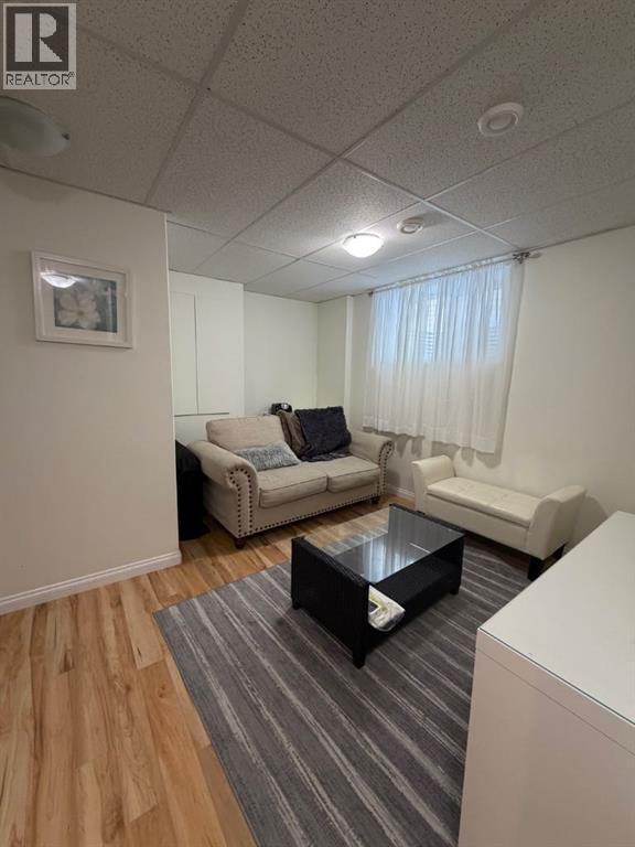 102 Athabasca Crescent, Fort Mcmurray, Alberta  T9J 1C1 - Photo 20 - A2298928