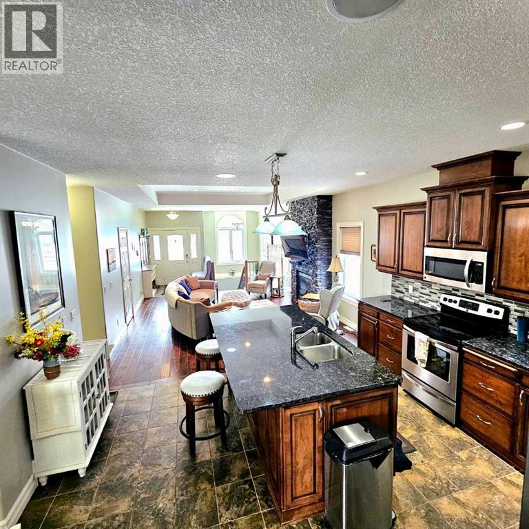 307 Highland Way, Lac La Biche, Alberta  T0A 2C0 - Photo 7 - A2299005