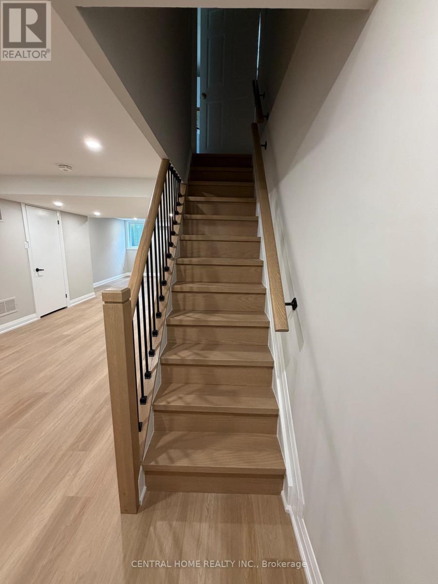 229 Spring Gate Boulevard, Vaughan, Ontario  L4J 3G3 - Photo 26 - N12948310