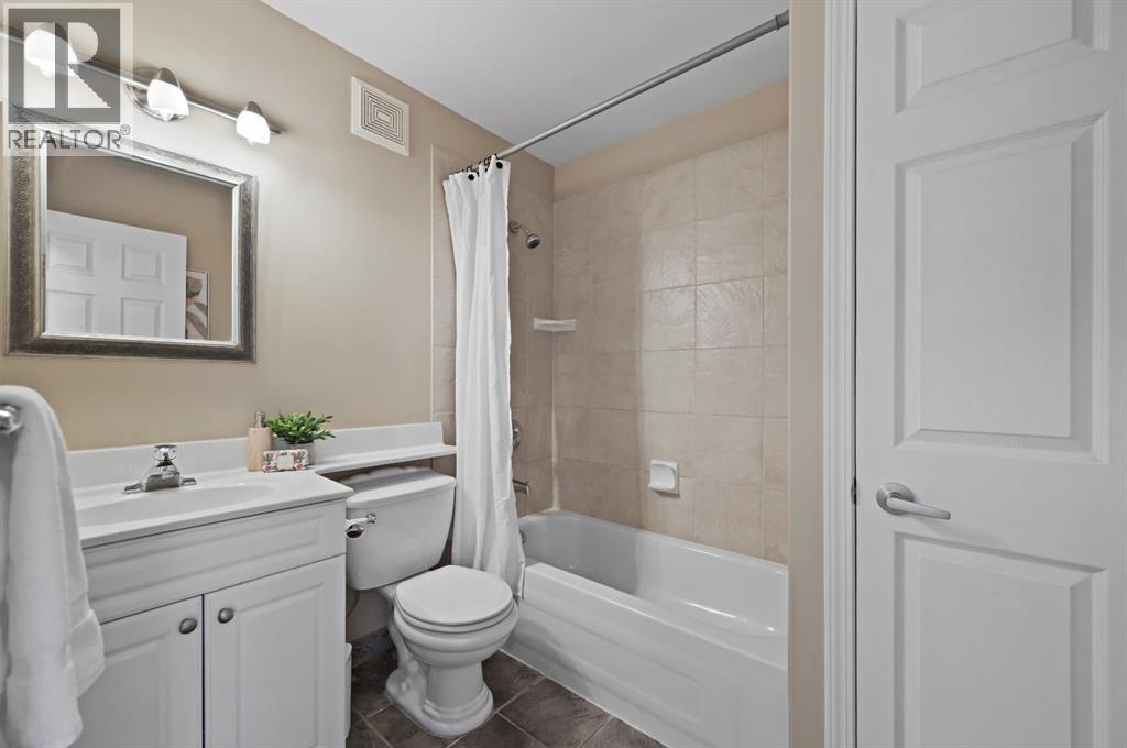 571 Killarney Glen Court SW, Calgary, Alberta  T3E 7H4 - Photo 16 - A2265392