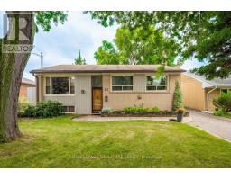 MAINFLOOR - 42 JUBILEE CRESCENT, Toronto, Ontario