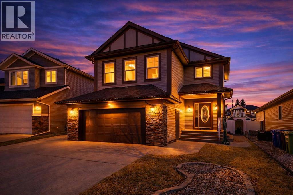 205 Van Slyke Way, Red Deer, Alberta  T4R 0N7 - Photo 1 - A2289437