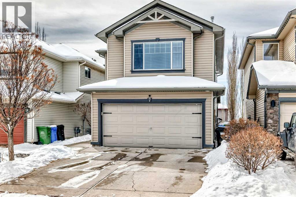 7 Tuscany Ridge Crescent NW, Calgary, Alberta