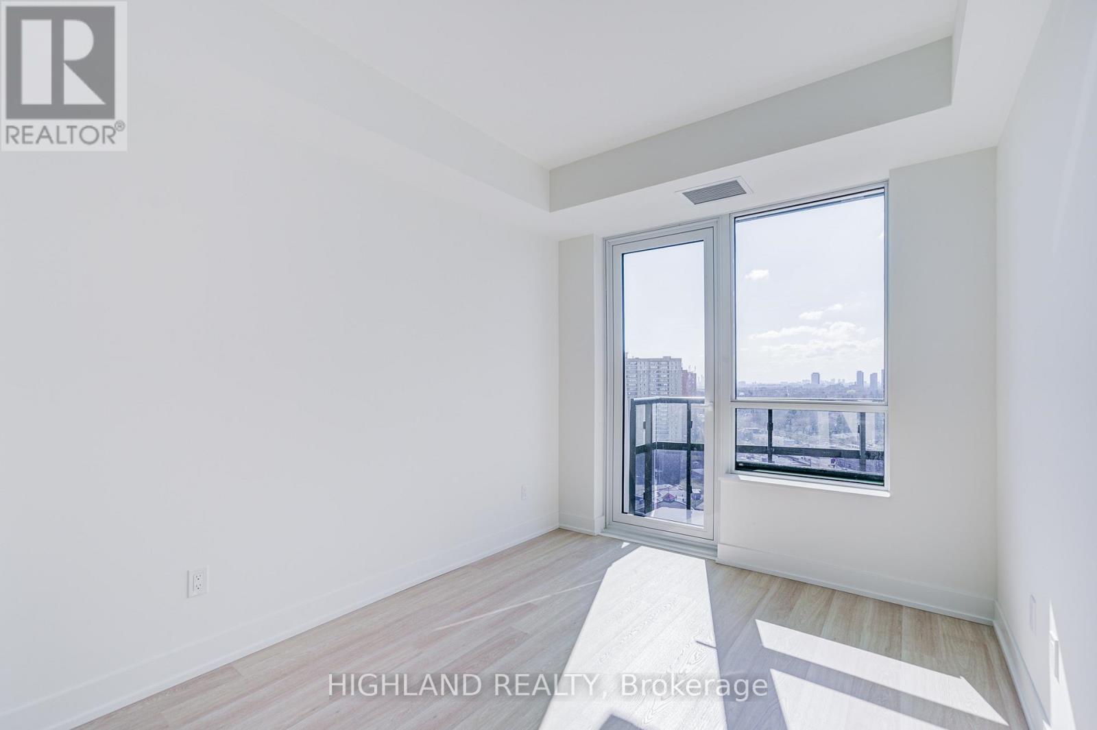 1710 - 60 Central Park Roadway, Toronto, Ontario  M9A 0E6 - Photo 18 - W12956536