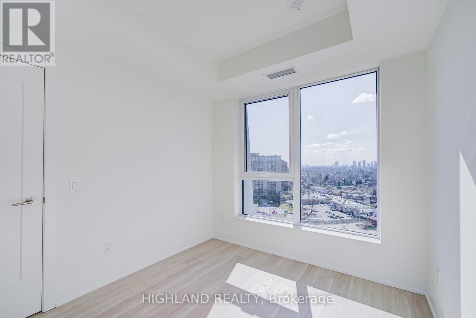 1710 - 60 Central Park Roadway, Toronto, Ontario  M9A 0E6 - Photo 22 - W12956536