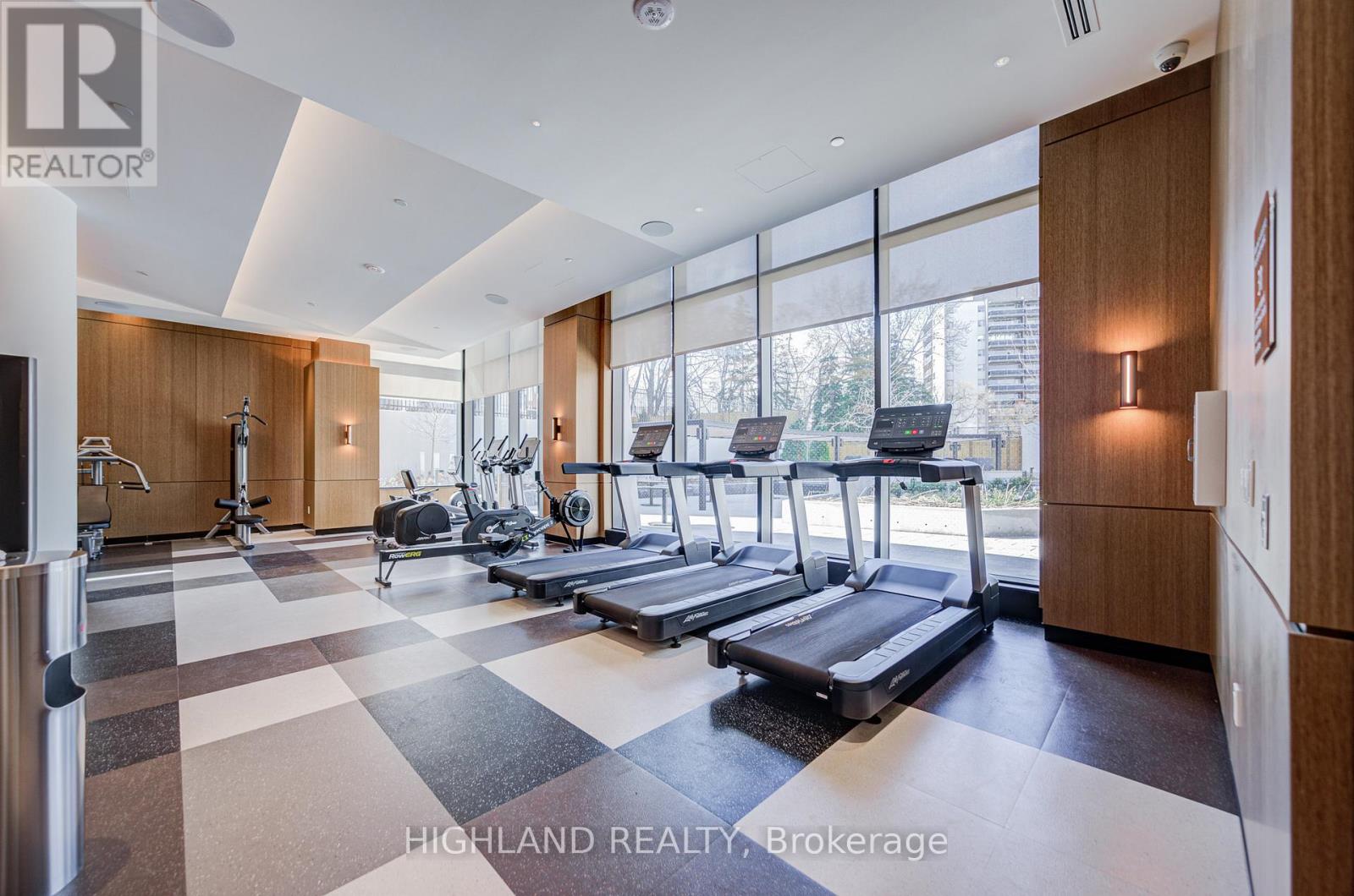 1710 - 60 Central Park Roadway, Toronto, Ontario  M9A 0E6 - Photo 3 - W12956536