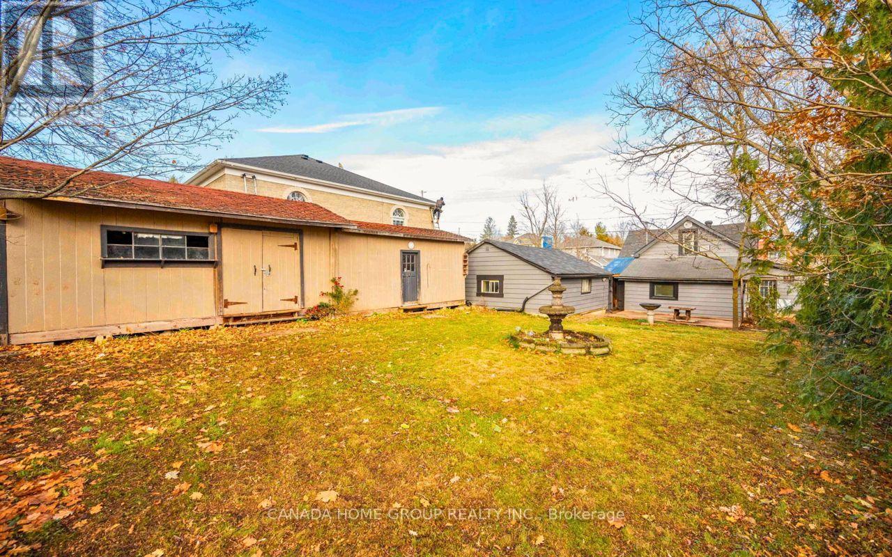 30 Main Street N, Milton, Ontario  L0P 1B0 - Photo 32 - W12956548