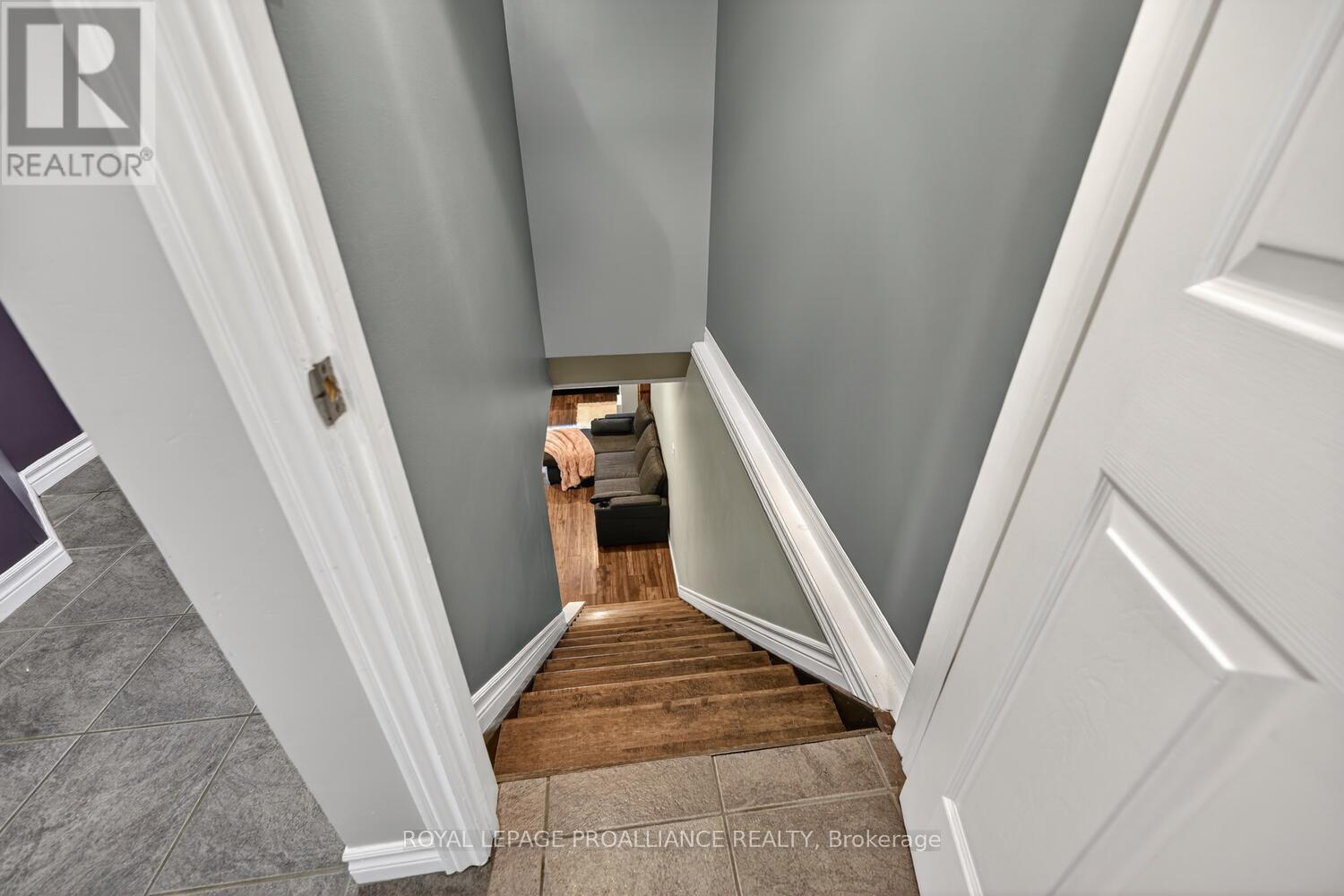 5500 Meadowbrook Drive, South Dundas, Ontario  K0E 1K0 - Photo 20 - X12956556