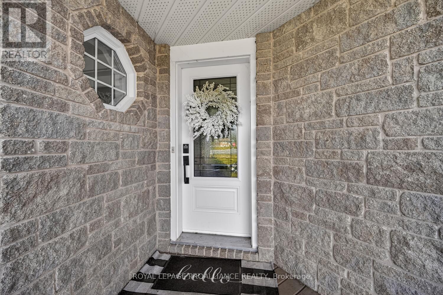 5500 Meadowbrook Drive, South Dundas, Ontario  K0E 1K0 - Photo 4 - X12956556