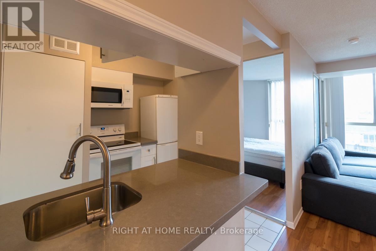 504 - 1055 Bay Street, Toronto, Ontario  M5S 3A3 - Photo 13 - C12956550