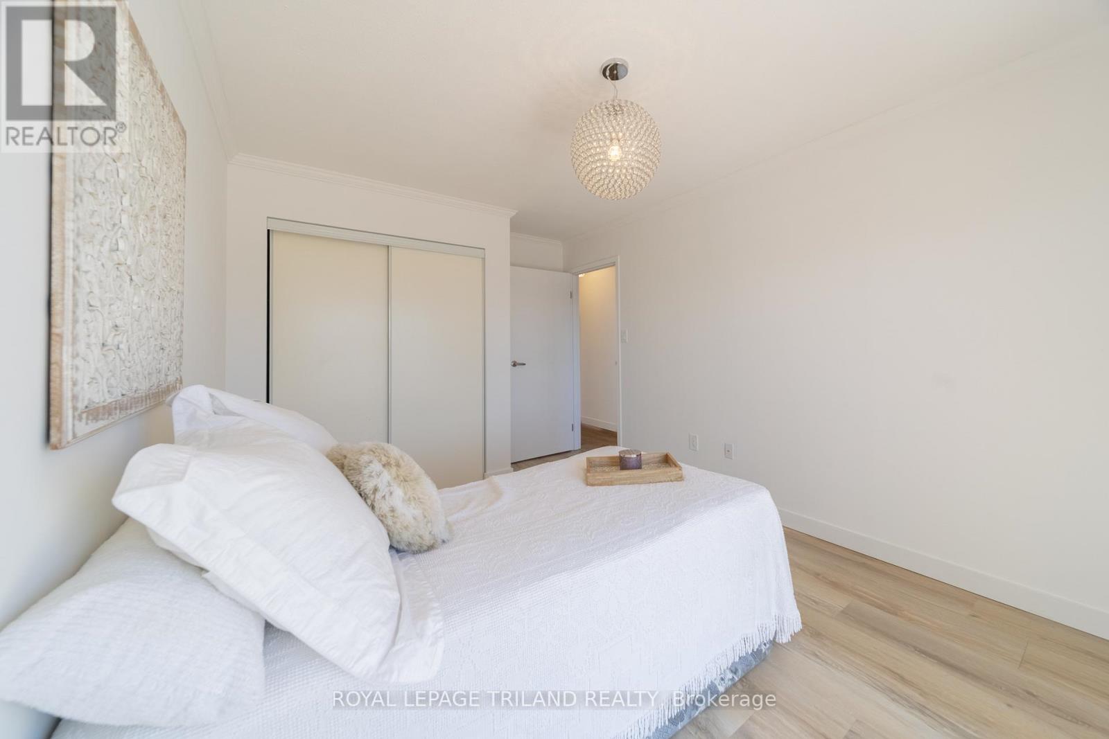 7 - 8 Oak Street, Lambton Shores, Ontario  N0M 1T0 - Photo 38 - X12956574