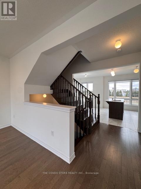 19 Haydock Way, Whitby, Ontario  L1N 0M6 - Photo 11 - E12956560