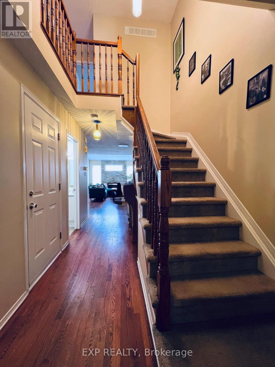 1741 Jobin Crescent, Ottawa, Ontario  K1J 1C4 - Photo 10 - X12956572